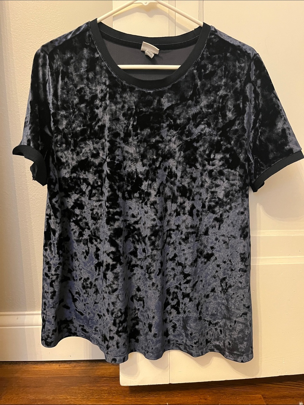 Velvet Crushed Short Sleeve Top Navy